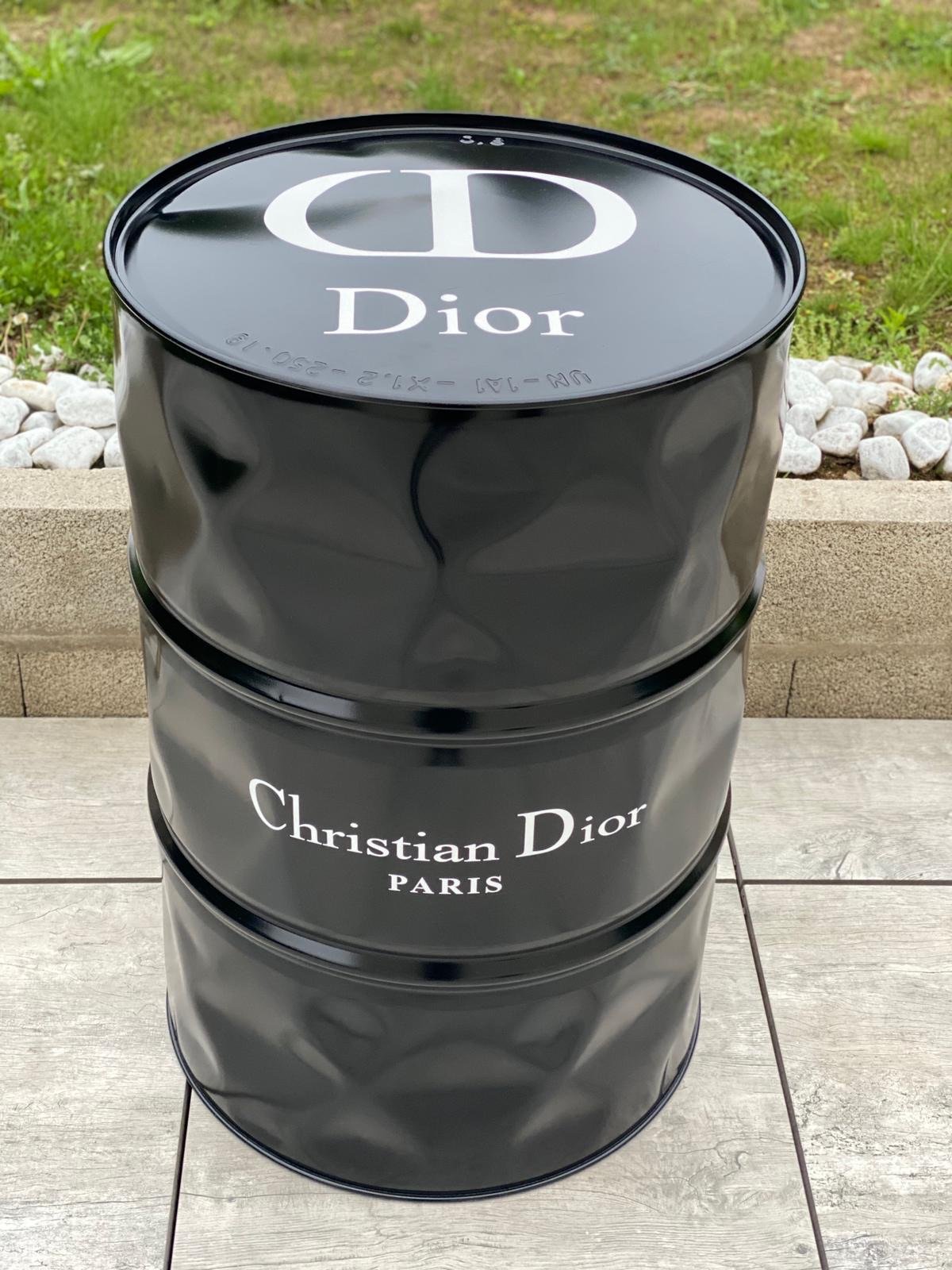 Dior black