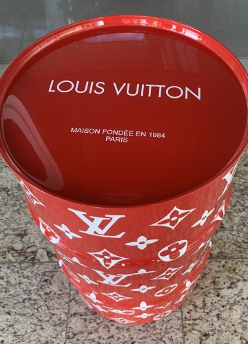 Louis Vuitton Monogram red